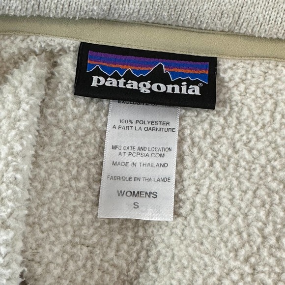 Patagonia Better Sweater 1/4-Zip Fleece Pullover Jacket in Cream - Picture 8 of 9